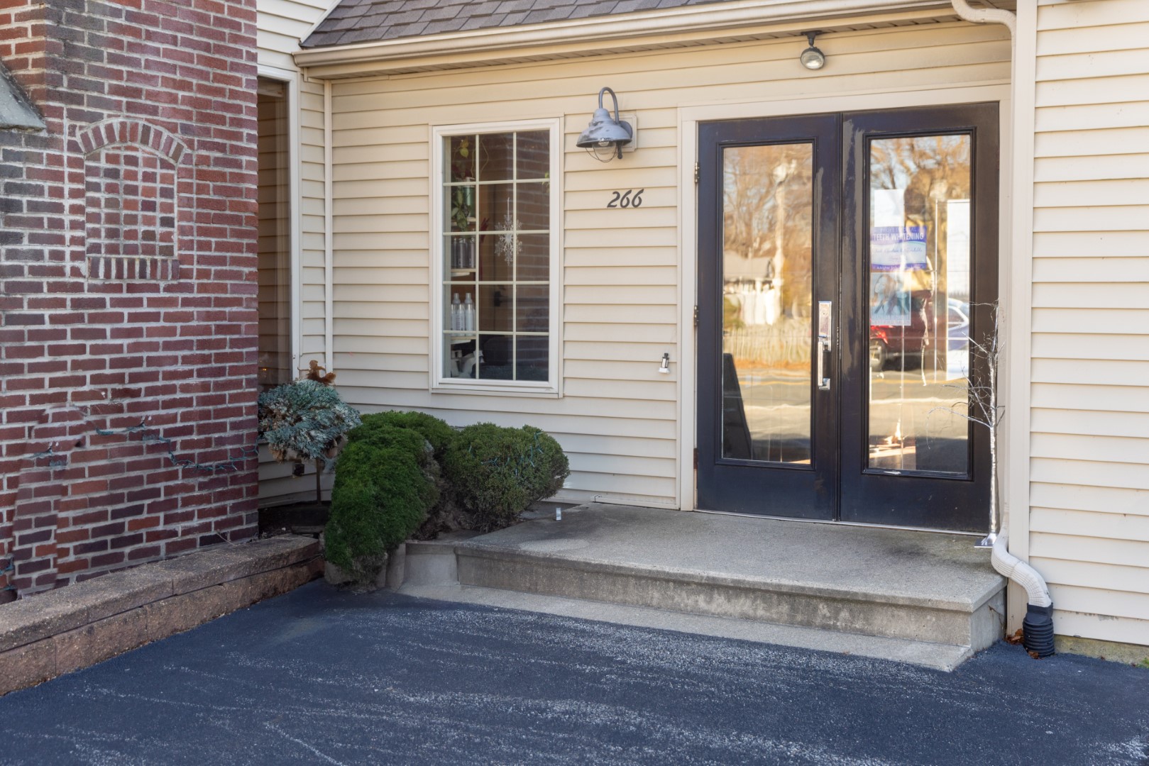 Front entrance of Radiant Soul Beauty & Spa
